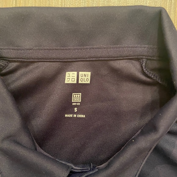 Uniqlo men polo size S - Picture 3 of 3